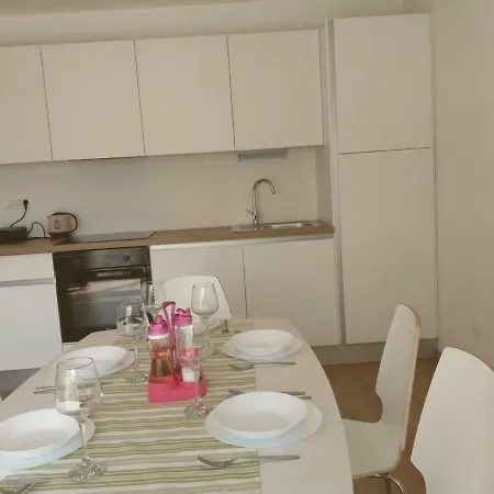 アパート Mestrovic *