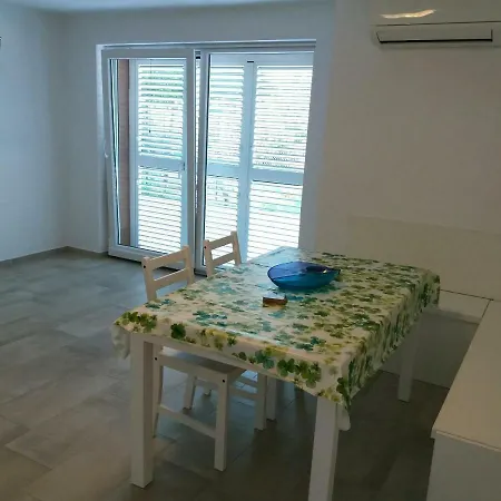 Mestrovic * ロパール