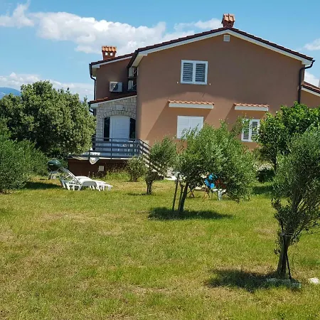 Mestrovic アパート *